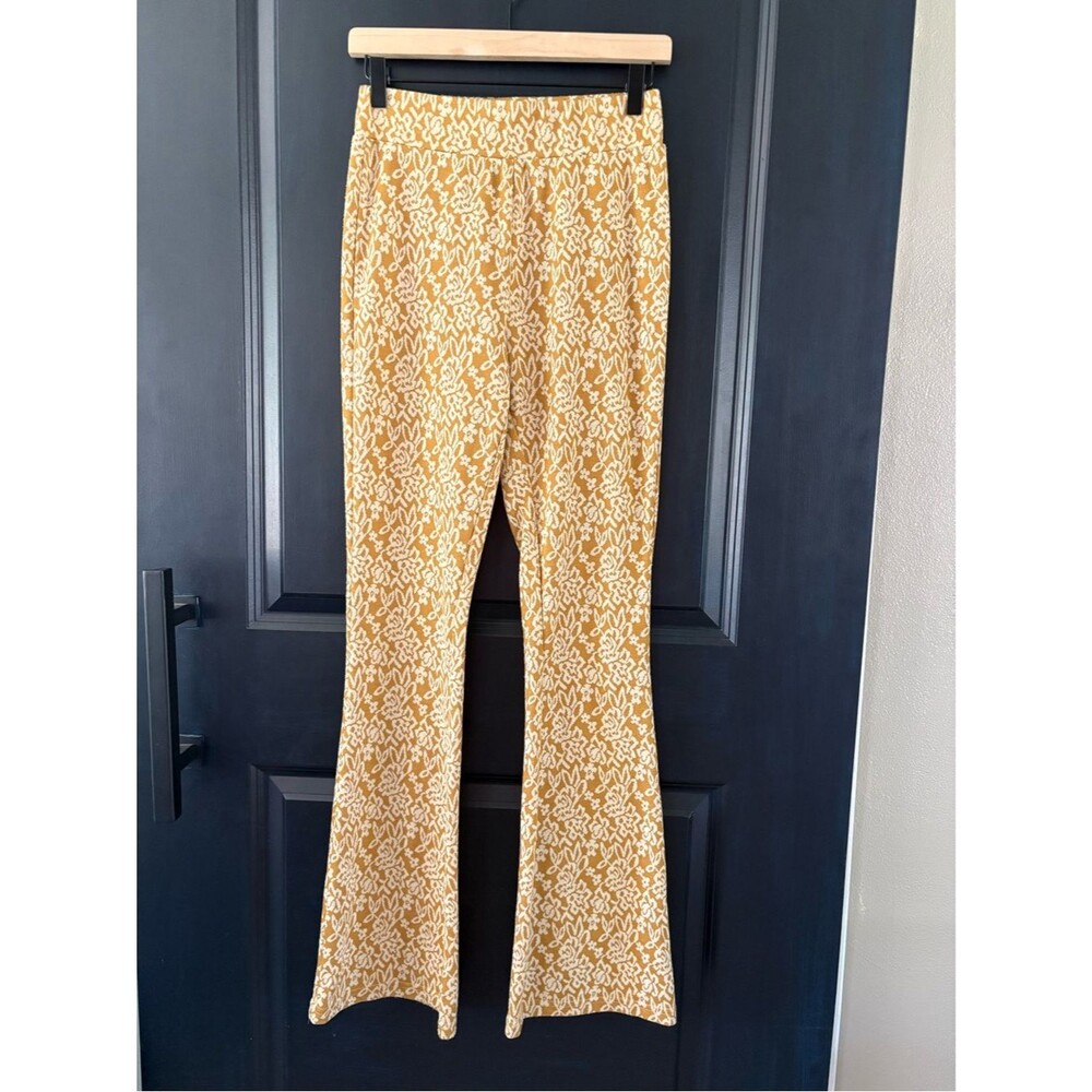 On Twelfth Women’s Medium Mustard Cream Floral Knit Flare Pants Boho Retro